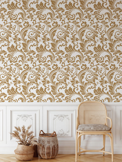 'Doris' - Vintage-Inspired White and Gold Wallpaper